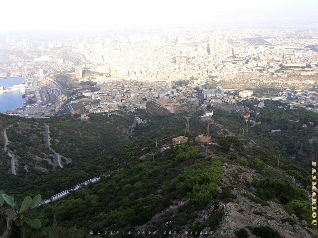 ORAN 2009 pano VUE GENERALE  (2).jpg